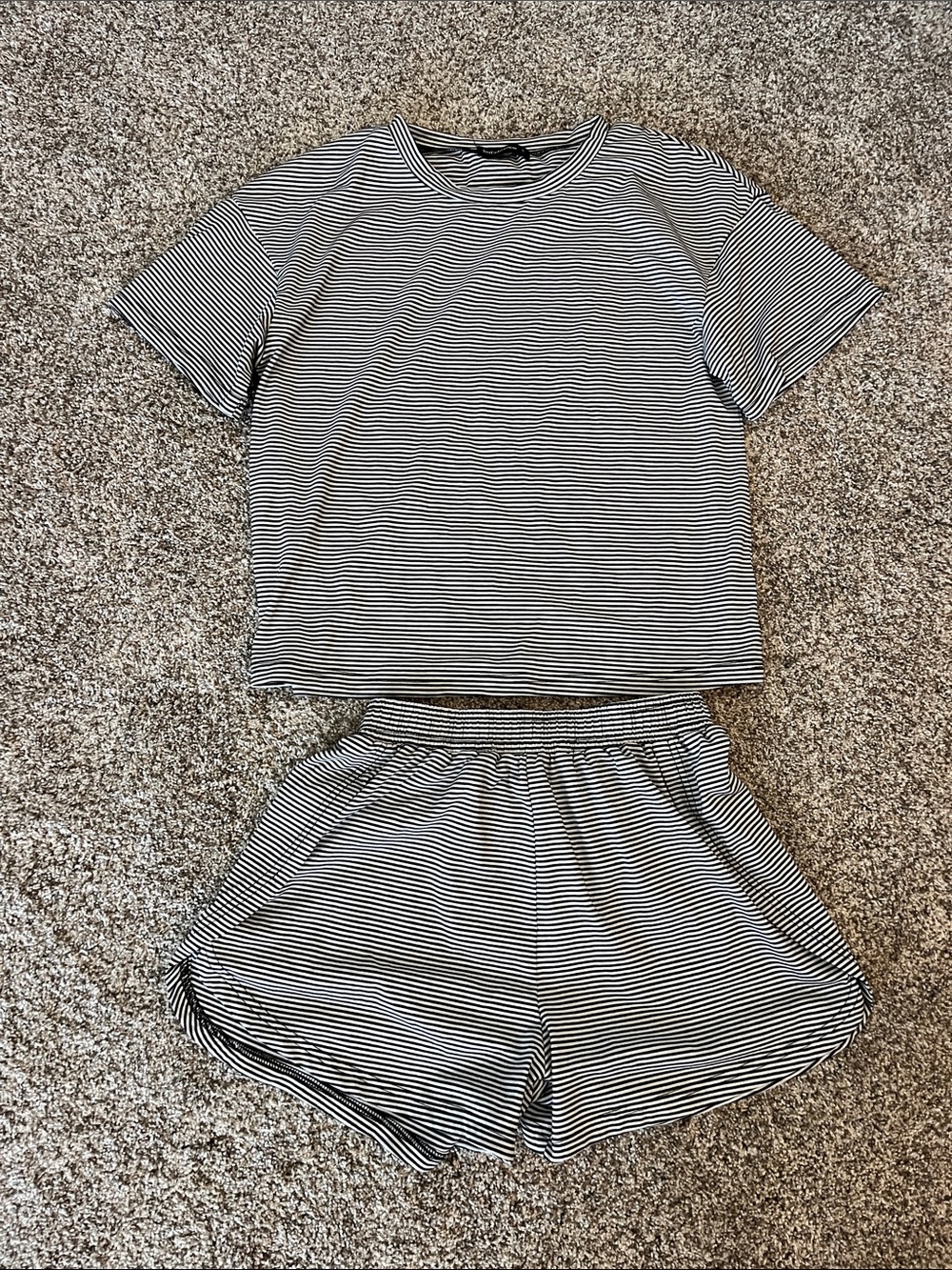 Striped Two-Piece Lounge Set - Black & White